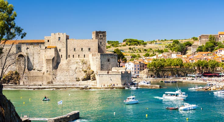 collioure village de bord de mer dans les pyr&eacute;n&eacute;es orientales