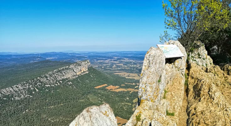 vue du pic saint loup Pyr&eacute;n&eacute;es orientales